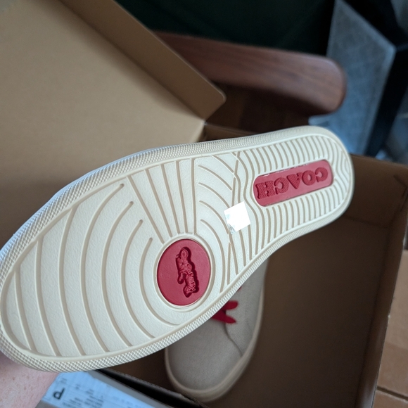 Disney Mickey Mouse X Keith Haring Clip Low Top Sneaker - Picture 3 of 4